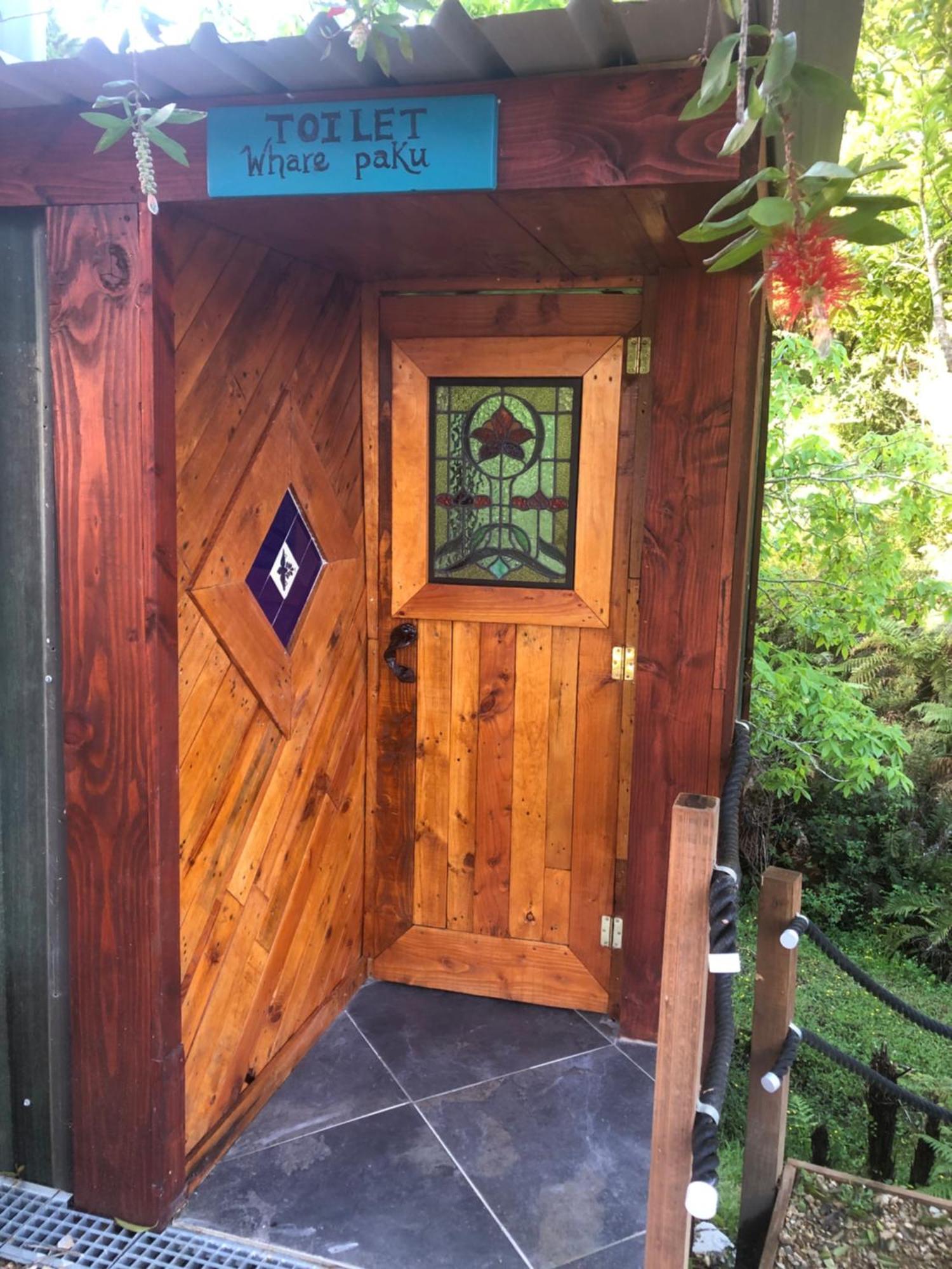 Heron Hideaway At First Light Rangihaeata Retreat Extérieur photo